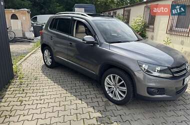 Внедорожник / Кроссовер Volkswagen Tiguan 2012 в Харькове