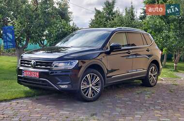 Внедорожник / Кроссовер Volkswagen Tiguan 2019 в Луцке