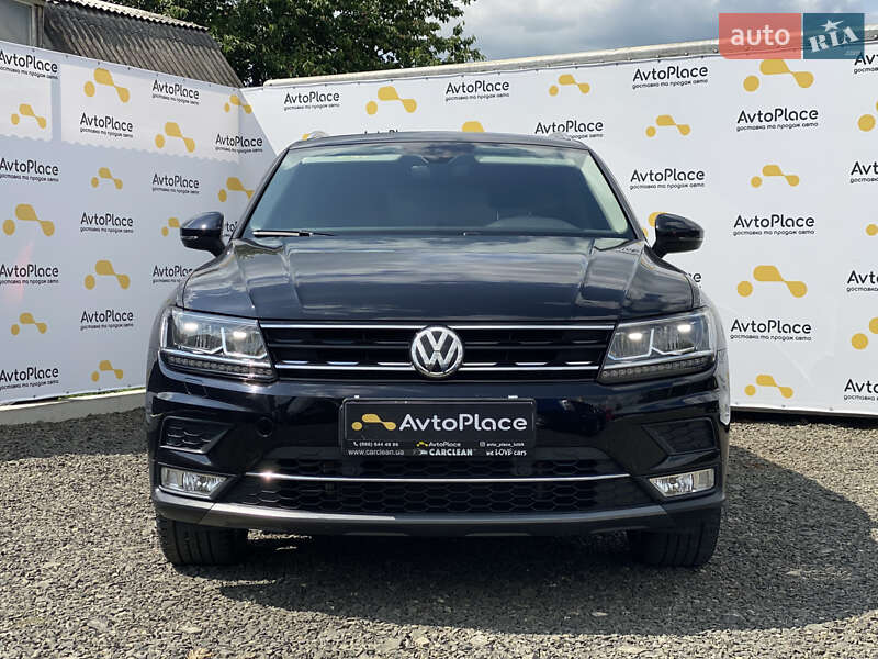 Внедорожник / Кроссовер Volkswagen Tiguan 2016 в Луцке