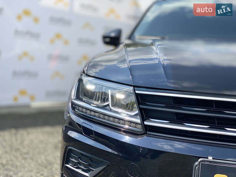 Внедорожник / Кроссовер Volkswagen Tiguan 2016 в Луцке