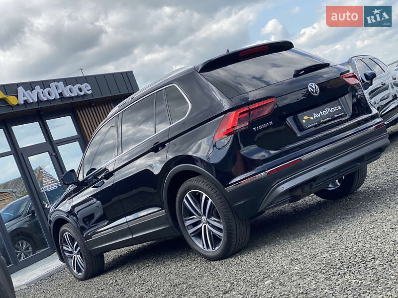 Внедорожник / Кроссовер Volkswagen Tiguan 2016 в Луцке