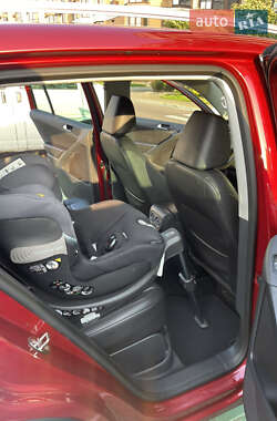 Внедорожник / Кроссовер Volkswagen Tiguan 2011 в 