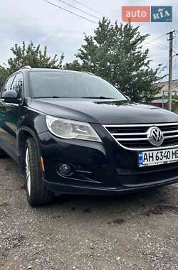 Позашляховик / Кросовер Volkswagen Tiguan 2011 в Львові