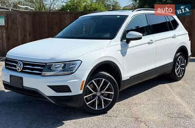 Внедорожник / Кроссовер Volkswagen Tiguan 2019 в Бучаче