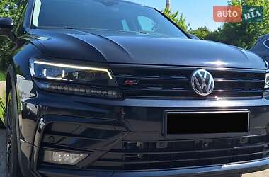 Внедорожник / Кроссовер Volkswagen Tiguan 2018 в Бердичеве