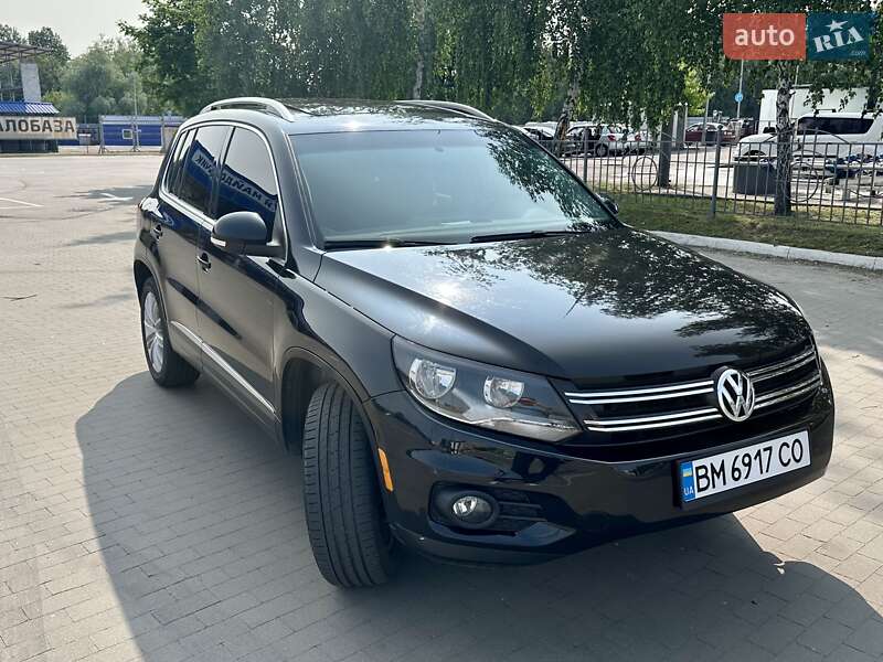 Позашляховик / Кросовер Volkswagen Tiguan 2015 в Сумах