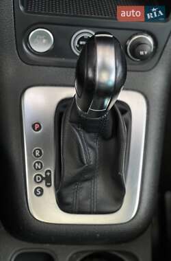 Внедорожник / Кроссовер Volkswagen Tiguan 2013 в 
