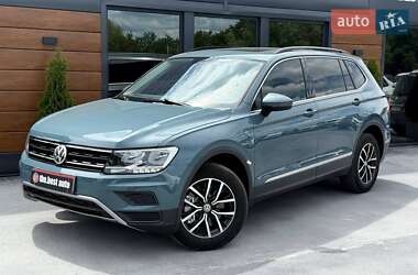 Внедорожник / Кроссовер Volkswagen Tiguan 2021 в 