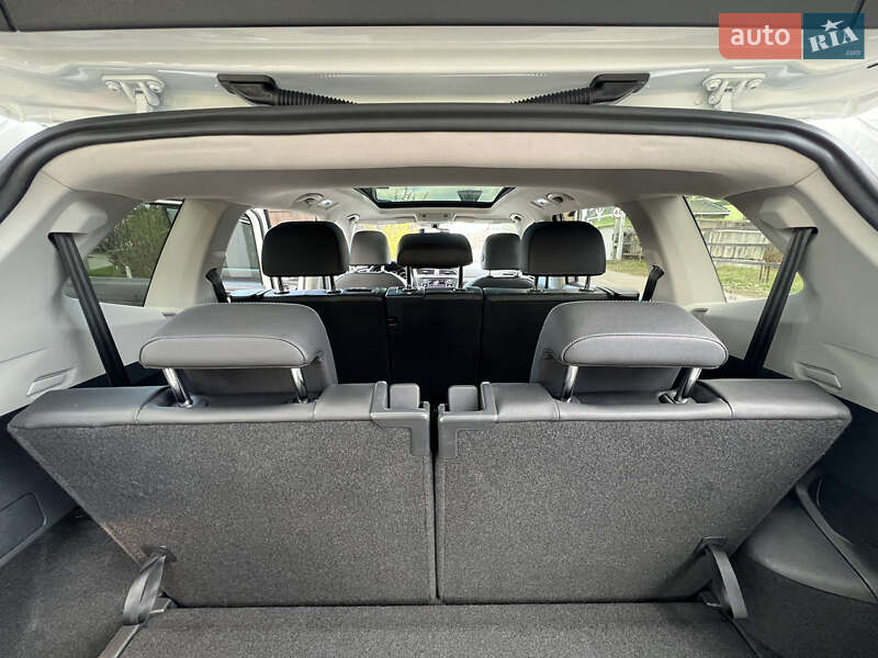 Внедорожник / Кроссовер Volkswagen Tiguan 2019 в Киеве