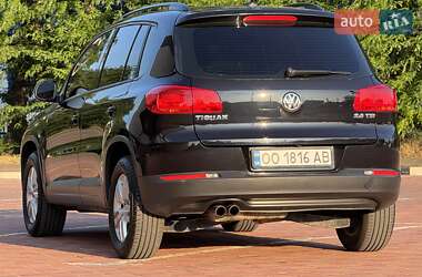 Внедорожник / Кроссовер Volkswagen Tiguan 2014 в 