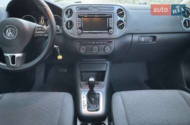 Внедорожник / Кроссовер Volkswagen Tiguan 2014 в 