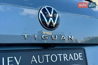 Внедорожник / Кроссовер Volkswagen Tiguan 2021 в 