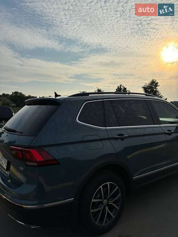 Внедорожник / Кроссовер Volkswagen Tiguan 2020 в Киеве