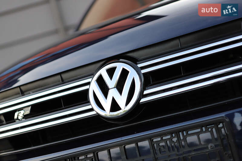 Внедорожник / Кроссовер Volkswagen Tiguan 2015 в Дрогобыче