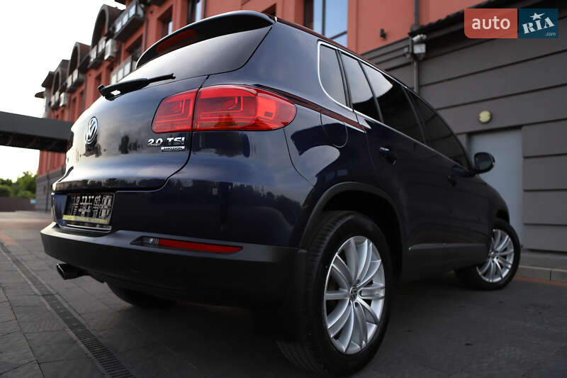 Внедорожник / Кроссовер Volkswagen Tiguan 2015 в Дрогобыче