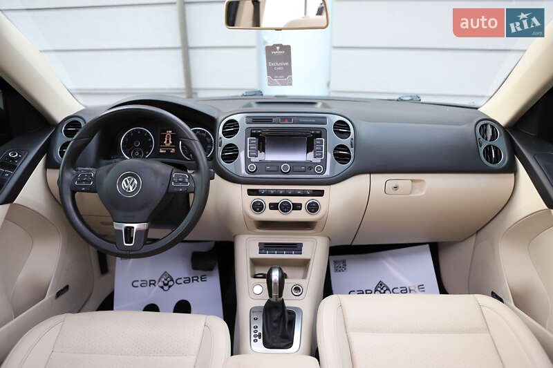 Внедорожник / Кроссовер Volkswagen Tiguan 2015 в Дрогобыче