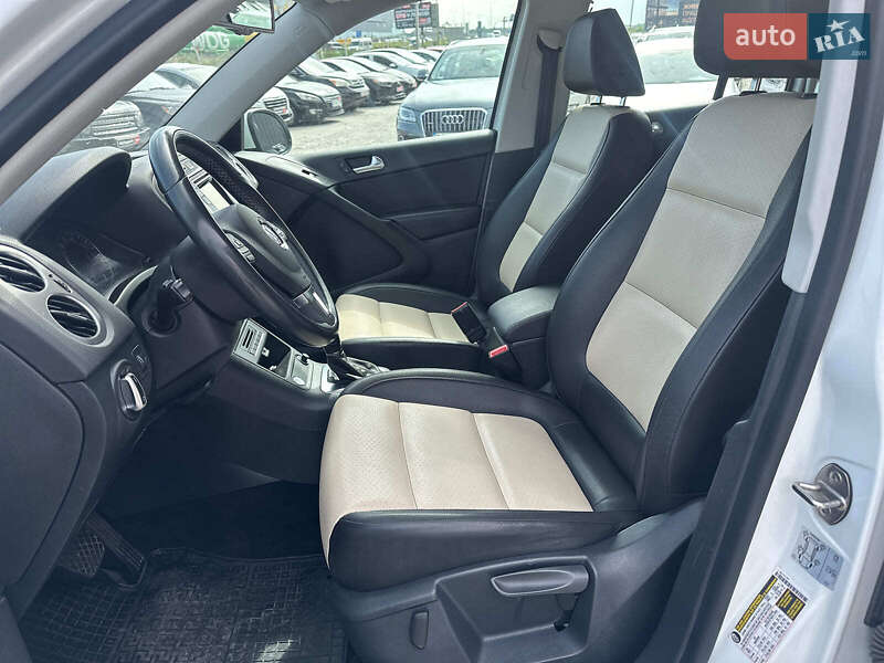 Внедорожник / Кроссовер Volkswagen Tiguan 2016 в Львове