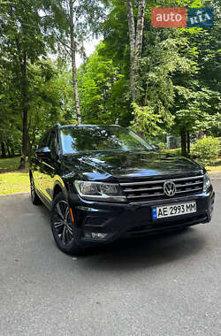Позашляховик / Кросовер Volkswagen Tiguan 2018 в Дніпрі