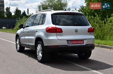 Внедорожник / Кроссовер Volkswagen Tiguan 2016 в 