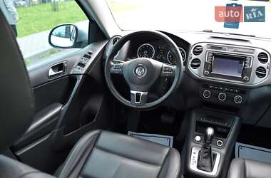 Внедорожник / Кроссовер Volkswagen Tiguan 2016 в 