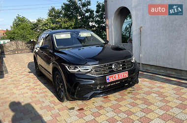 Позашляховик / Кросовер Volkswagen Tiguan 2023 в Львові