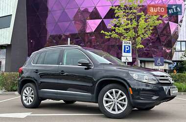 Позашляховик / Кросовер Volkswagen Tiguan 2016 в Києві