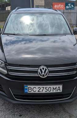 Внедорожник / Кроссовер Volkswagen Tiguan 2015 в Львове