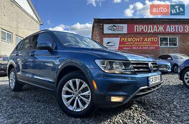 Внедорожник / Кроссовер Volkswagen Tiguan 2017 в Смеле