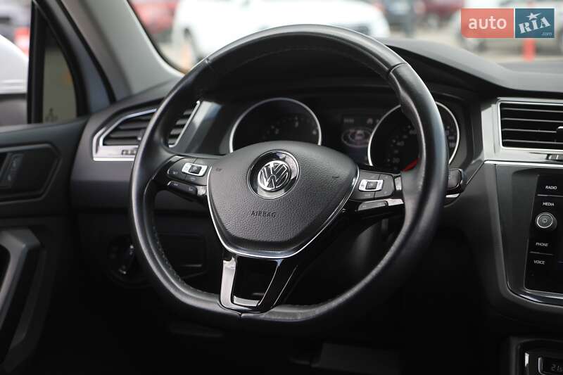 Позашляховик / Кросовер Volkswagen Tiguan 2018 в Харкові