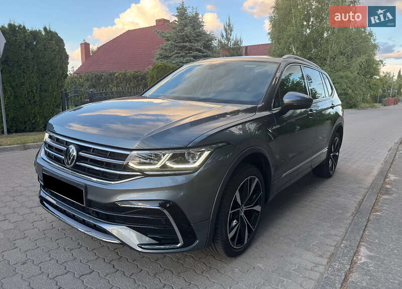 Volkswagen Tiguan 2021