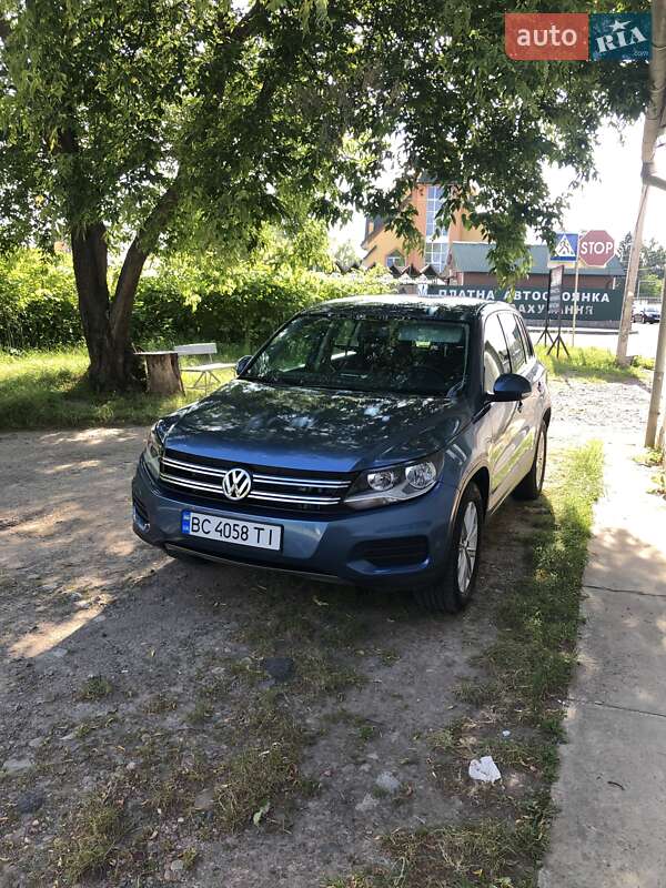 Внедорожник / Кроссовер Volkswagen Tiguan 2017 в Дрогобыче