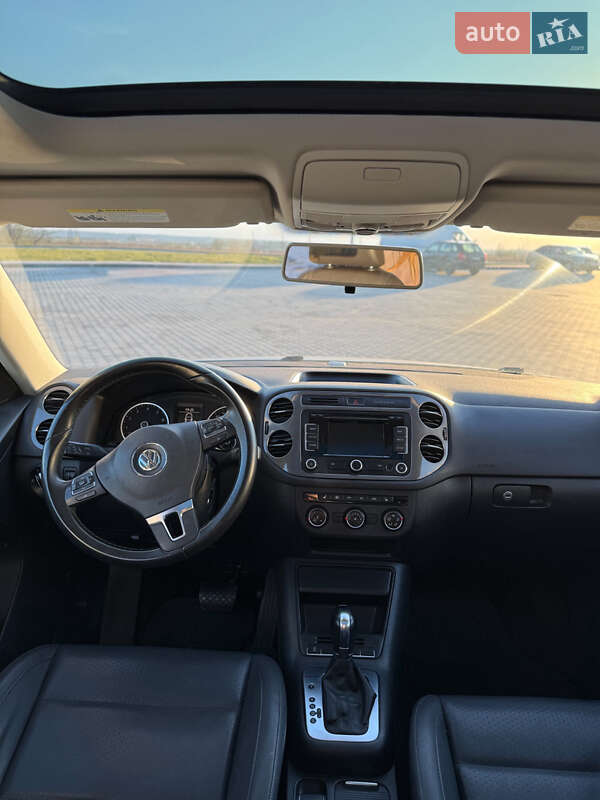 Внедорожник / Кроссовер Volkswagen Tiguan 2012 в Львове