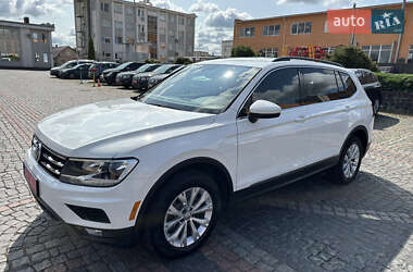 Позашляховик / Кросовер Volkswagen Tiguan 2018 в Луцьку
