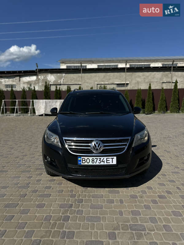 Внедорожник / Кроссовер Volkswagen Tiguan 2009 в Тернополе