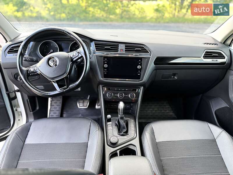 Внедорожник / Кроссовер Volkswagen Tiguan 2017 в Лубнах фото 12 Внедорожник / Кроссовер Volkswagen Tiguan 2017 в Лубнах