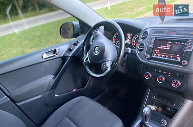 Внедорожник / Кроссовер Volkswagen Tiguan 2017 в 