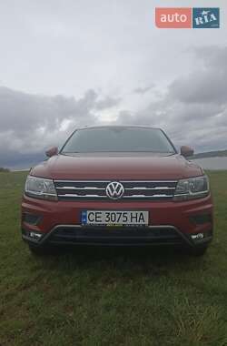 Внедорожник / Кроссовер Volkswagen Tiguan 2021 в Черновцах