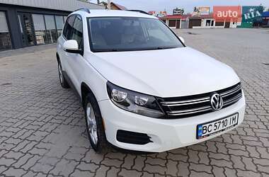 Позашляховик / Кросовер Volkswagen Tiguan 2017 в Львові