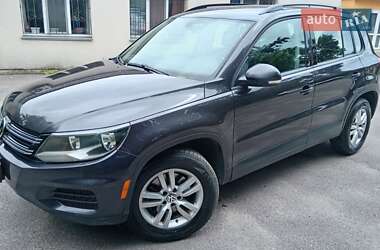 Внедорожник / Кроссовер Volkswagen Tiguan 2015 в Киеве