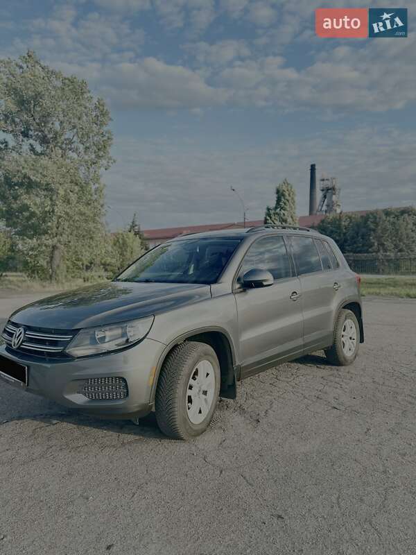 Volkswagen Tiguan
