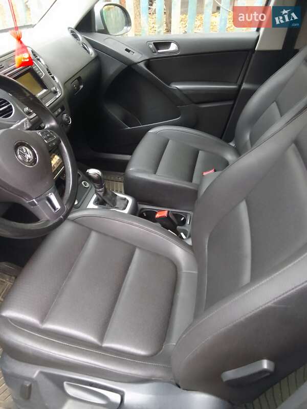 Внедорожник / Кроссовер Volkswagen Tiguan 2016 в Кременчуге фото 8 Внедорожник / Кроссовер Volkswagen Tiguan 2016 в Кременчуге