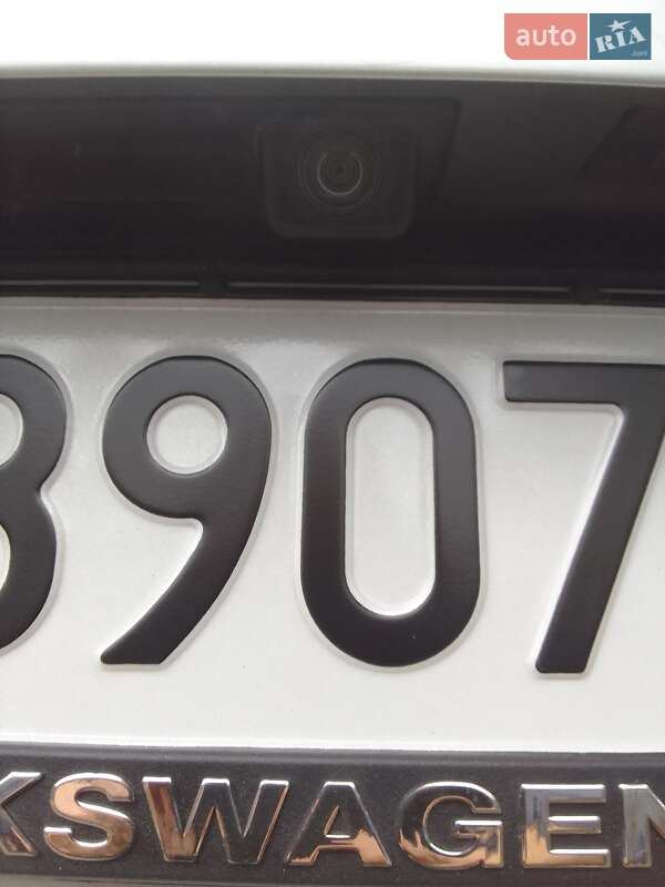 Внедорожник / Кроссовер Volkswagen Tiguan 2016 в Кременчуге фото 16 Внедорожник / Кроссовер Volkswagen Tiguan 2016 в Кременчуге