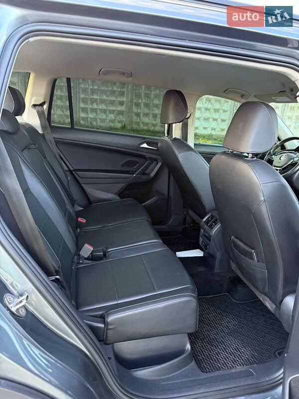 Внедорожник / Кроссовер Volkswagen Tiguan 2019 в Хмельницком