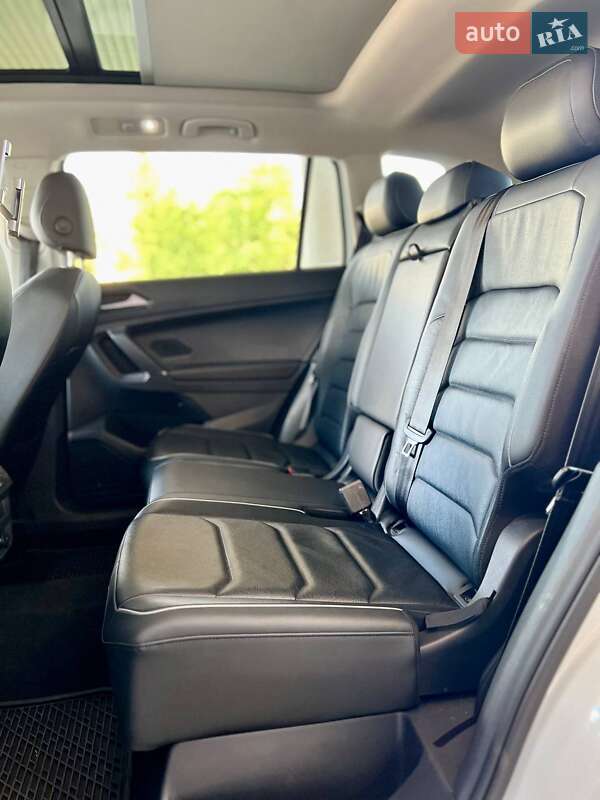 Внедорожник / Кроссовер Volkswagen Tiguan 2018 в Николаеве