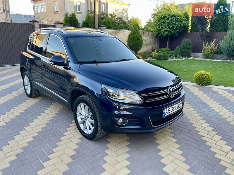 Позашляховик / Кросовер Volkswagen Tiguan 2015 в Тульчині