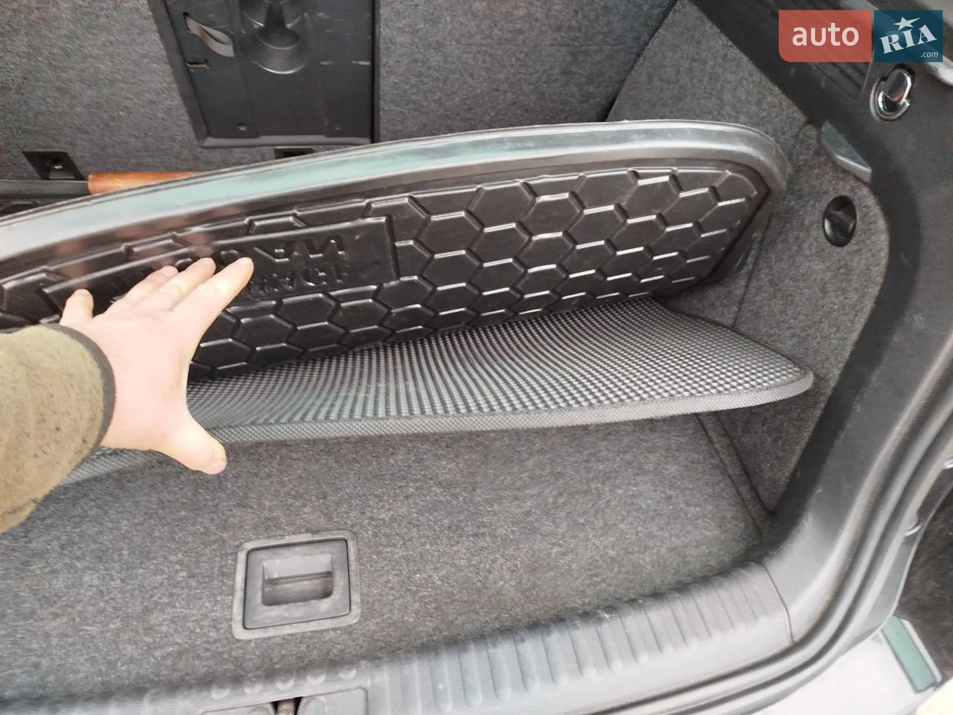 2010 Volkswagen Tiguan - мініатюра 9