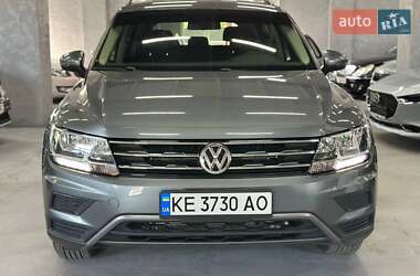 Внедорожник / Кроссовер Volkswagen Tiguan 2020 в Каменском