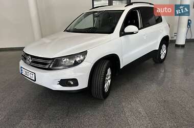 Внедорожник / Кроссовер Volkswagen Tiguan 2015 в Полтаве