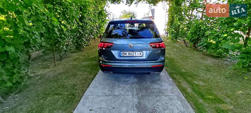 Внедорожник / Кроссовер Volkswagen Tiguan 2017 в Ровно фото 3 Внедорожник / Кроссовер Volkswagen Tiguan 2017 в Ровно