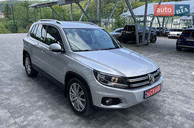 Внедорожник / Кроссовер Volkswagen Tiguan 2015 в 
